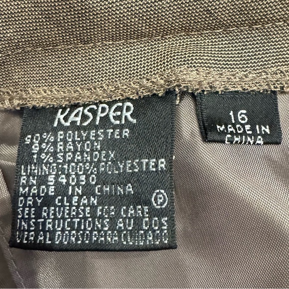Kasper Women 2-Piece Brown Pant Blazer Suit Size 16 Business Career Professional - Picture 14 of 16